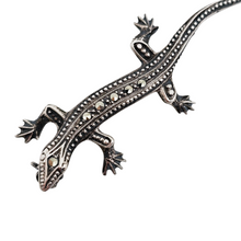 Charger l&#39;image dans la galerie, Broche Art déco en forme de lézard en argent 835 sertie de marcassites, années 1930 Le Charme des Violettes - Brocante en ligne
