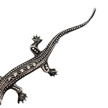 Charger l&#39;image dans la galerie, Broche Art déco en forme de lézard en argent 835 sertie de marcassites, années 1930 Le Charme des Violettes - Brocante en ligne
