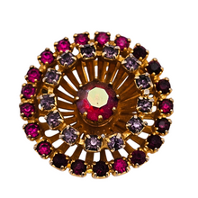 Charger l&#39;image dans la galerie, Broche - pendentif vintage sertie de strass roses et violets et sa chaîne, années 1950

