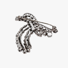 Charger l&#39;image dans la galerie, Broche vintage sertie de strass, années 1950
