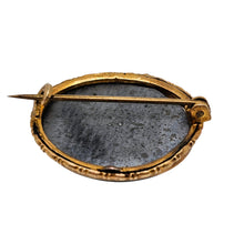Charger l'image dans la galerie, Broche de style Essex Crystal – Bouquet de fleurs peint sous verre, vers 1880-1910 Le Charme des Violettes - Brocante en ligne
