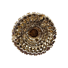 Charger l&#39;image dans la galerie, Broche vintage en métal doré sertie de strass verts, années 1950
