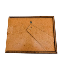 Load image into Gallery viewer, Tableau vintage peint sur verre &quot;Il pleut, bergère !&quot; signé Yvalan, années 1955-1965 Le Charme des Violettes - Brocante en ligne
