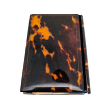 Load image into Gallery viewer, Carnet de bal Napoléon III en écaille, nacre et laiton, entre 1850 et 1880 Le Charme des Violettes - Brocante en ligne
