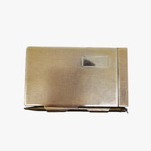Charger l&#39;image dans la galerie, Carnet de sac et son porte-mine vintage en métal doré, années 1960
