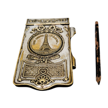 Charger l'image dans la galerie, Carnet de bal en métal argenté à l’effigie de la Tour Eiffel, fin XIXè - début XXᵉ siècle
