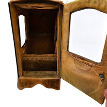 Charger l'image dans la galerie, Porte-montre chaise à porteurs miniature aux angelots, années 1880-1900 Le Charme des Violettes - Brocante en ligne
