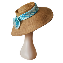 Charger l&#39;image dans la galerie, Chapeau-Capeline New Look en paille et foulard vintage, années 1950
