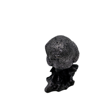 Load image into Gallery viewer, Sagesse et Savoir, Chouette signée Thomas Spataro et Penseur en étain, XXè
