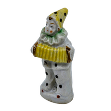 Afbeelding in Gallery-weergave laden, Clown musicien polychrome porte-cure-dents en porcelaine, vers 1920-1935 Le Charme des Violettes - Brocante en ligne
