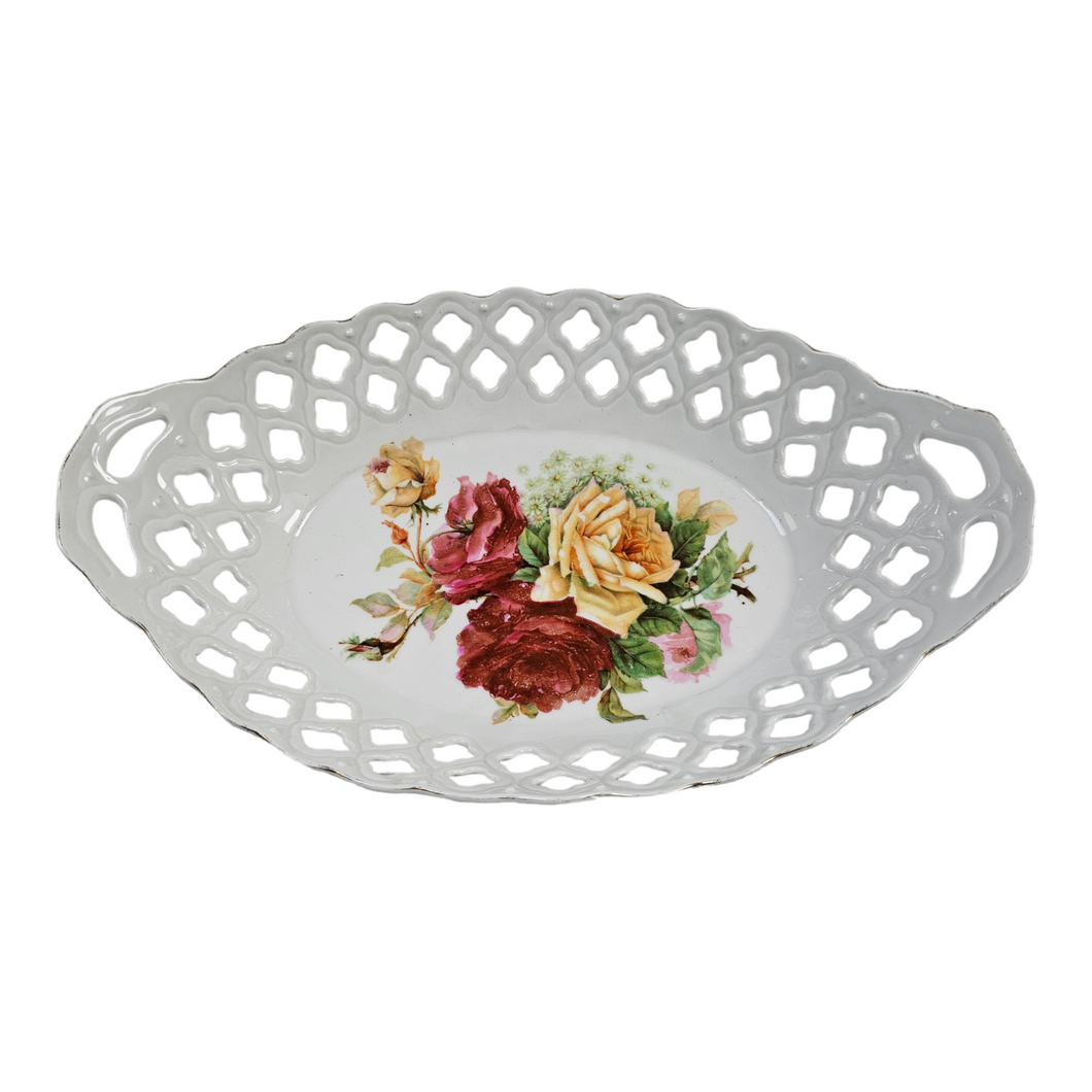 Corbeille en porcelaine festonnée vintage à décor de roses