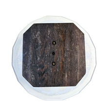 Load image into Gallery viewer, Coupe Art déco en verre opalescent moulé sur monture chromée et base en bois, vers 1930 Le Charme des Violettes - Brocante en ligne
