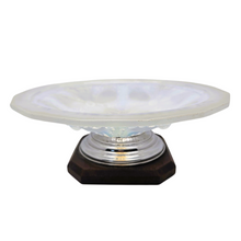 Load image into Gallery viewer, Coupe Art déco en verre opalescent moulé sur monture chromée et base en bois, vers 1930 Le Charme des Violettes - Brocante en ligne
