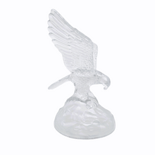 Load image into Gallery viewer, Cristal d’Arques. Vintage Crystal Eagle
