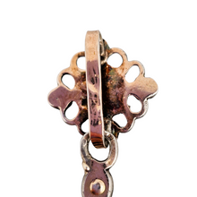 Charger l'image dans la galerie, Croix en argent et or, sertie de 15 diamants taille rose,  fin XVIIIᵉ siècle Le Charme des Violettes - Brocante en ligne
