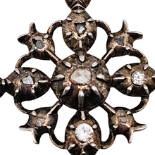 Charger l'image dans la galerie, Croix en argent et or, sertie de 15 diamants taille rose,  fin XVIIIᵉ siècle Le Charme des Violettes - Brocante en ligne
