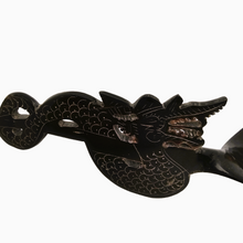 Load image into Gallery viewer, Pair of old rice spoons with dragon head and tail in horn and lacquer, Asia
