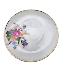 Charger l&#39;image dans la galerie, Dînette ancienne en porcelaine à décor de roses et bords dorés Le charme des violettes - Brocante en ligne
