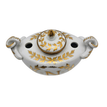 Charger l'image dans la galerie, Encrier en porcelaine blanche dorée – style Empire, Napoléon France, début du XXe siècle (vers 1900–1920) Le Charme des Violettes - Brocante en ligne
