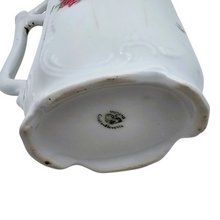 Charger l&#39;image dans la galerie, Ensemble de 4 pots à lait en porcelaine Victoria (Tchécoslovaquie) au décor de roses, 1900-1930 Le Charme des Violettes - Brocante en ligne
