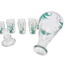 Charger l'image dans la galerie, Service à liqueur ou à goutte vintage au muguet – Carafon et 8 verres, Années 1960-1970 Le Charme des Violettes - Brocante en ligne
