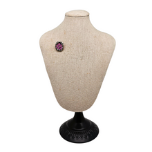 Charger l'image dans la galerie, Épingle Art nouveau en métal argenté et laiton – motif violette, début XXè siècle Le Charme des Violettes - Brocante en ligne
