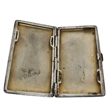 Load image into Gallery viewer, Carl Becker. Art Deco cigarette case in solid silver
