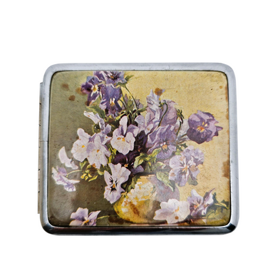 Étui à cigarettes vintage, Bouquet de pensées, vers 1950 Le Charme des Violettes - Brocante en ligne