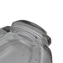 Charger l'image dans la galerie, Flacon à parfum en cristal et bouchon en vermeil, fin XIXᵉ - début XXᵉ siècle Le Charme des Violettes - Brocante en ligne
