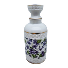 Afbeelding in Gallery-weergave laden, Flacon à parfum aux violettes en porcelaine, années 1920-1935
