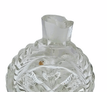 Charger l&#39;image dans la galerie, Flacons à sels ou à parfum victoriens en cristal taillé, XIXème
