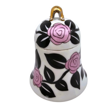 Load image into Gallery viewer, L. Luc, bonbonnière signée d&#39;inspiration Art déco en porcelaine peinte à la main, années 1950
