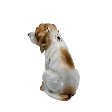 Charger l'image dans la galerie, Lampe-brûle-parfum en porcelaine en forme de Beagle, années 1950 Le Charme des Violettes - Brocante en ligne
