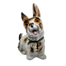 Charger l'image dans la galerie, Lampe-brûle-parfum en porcelaine en forme de Yorkshire Terrier, yeux en verre, années 1950 Le Charme des Violettes - Brocante en ligne
