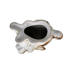 Charger l'image dans la galerie, Lampe-brûle-parfum en porcelaine en forme de Yorkshire Terrier, yeux en verre, années 1950 Le Charme des Violettes - Brocante en ligne
