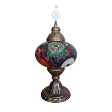 Charger l&#39;image dans la galerie, Lampe turque vintage en mosaïque de verre et perles multicolores
