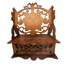 Charger l'image dans la galerie, Petit lutrin en bois découpé avec tiroir, fin XIXᵉ / début XXᵉ Le Charme des Violettes - Brocante en ligne
