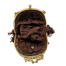 Load image into Gallery viewer, Minaudière perlée marron dans le goût de la Belle Époque, vers 1910-1930 Le Charme des Violettes - Brocante en ligne
