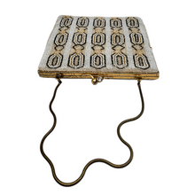 Load image into Gallery viewer, Minaudière perlée vintage, dans le goût de l’Art déco, vers 1950–1960 Le Charme des Violettes - Brocante en ligne
