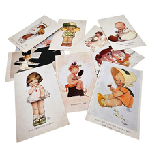 Afbeelding in Gallery-weergave laden, Lot de 10 cartes anciennes illustrées – Mabel Lucie Attwell et George Studdy (Bonzo), années 1920 Le Charme des Violettes - Brocante en ligne
