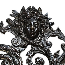 Charger l&#39;image dans la galerie, Miroir biseauté d&#39;époque Napoléon III en bronze patiné à décor ajouré dans le style de Bérain
