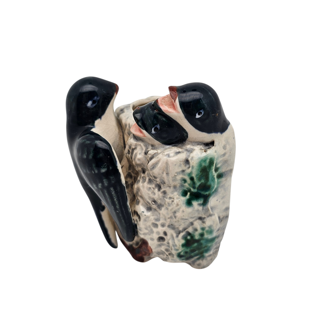 Suspension murale en céramique Nid d’hirondelles, années 1950-1970 Le Charme des Violettes - Brocante en ligne