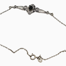 Charger l&#39;image dans la galerie, Collier en argent et onyx noir d&#39;inspiration Art Nouveau, XXè
