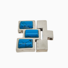 Load image into Gallery viewer, Designer silver pendant set with turquoise and its matching chain
