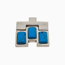 Load image into Gallery viewer, Designer silver pendant set with turquoise and its matching chain
