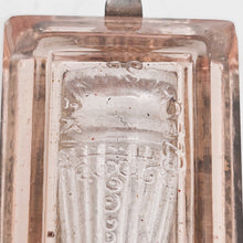 Load image into Gallery viewer, Pendentif sanctuaire de poche Art déco, Tchécoslovaquie, années 1920-1930
