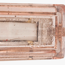 Load image into Gallery viewer, Pendentif sanctuaire de poche Art déco, Tchécoslovaquie, années 1920-1930
