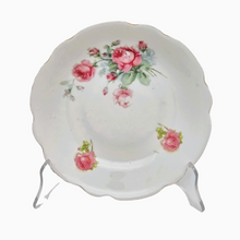 Afbeelding in Gallery-weergave laden, Plat rond vintage en porcelaine, décor aux roses
