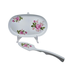 Charger l&#39;image dans la galerie, Limoges, Maison de la Porcelaine, Rose XVIIIè, Plat à gâteau et sa pelle vintage en porcelaine aux roses
