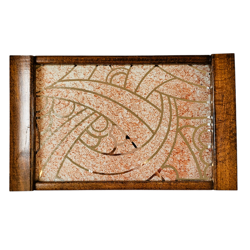 Plateau Art déco au miroir gravé à décor géométrique stylisé, années 1925-1935